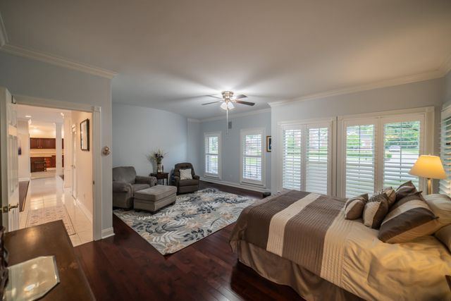 6429 Stinespring Drive, Paducah, KY 42001