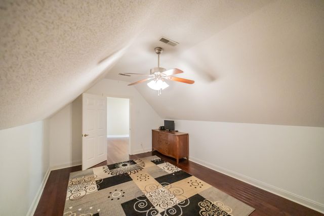 6429 Stinespring Drive, Paducah, KY 42001
