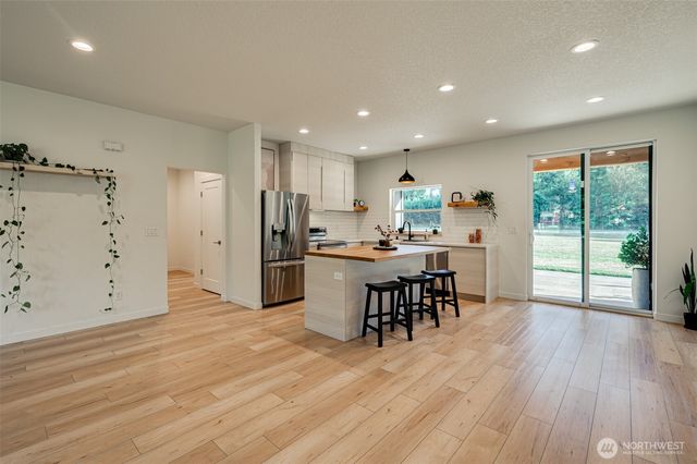 192 Stuart Field Lane, Ariel, WA 98603