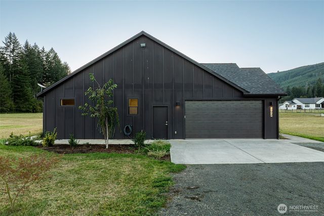 192 Stuart Field Lane, Ariel, WA 98603