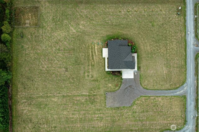 192 Stuart Field Lane, Ariel, WA 98603