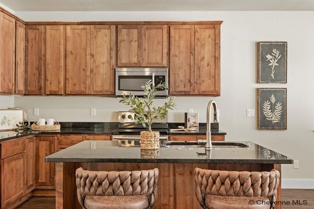 1336 JACK LN, Cheyenne, WY 82009