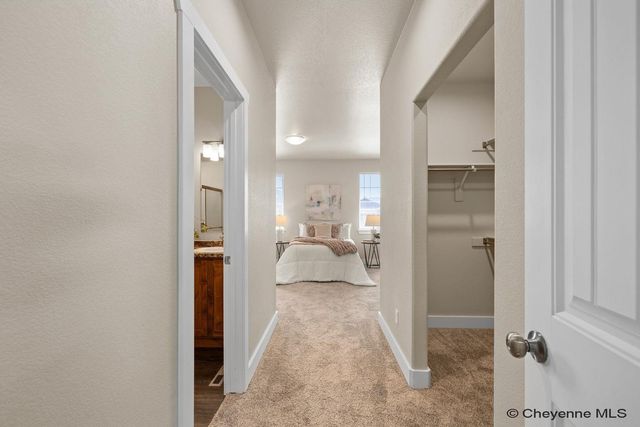 1336 JACK LN, Cheyenne, WY 82009