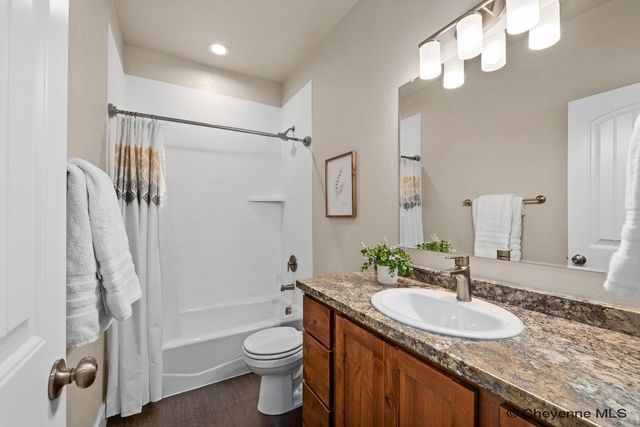 1336 JACK LN, Cheyenne, WY 82009