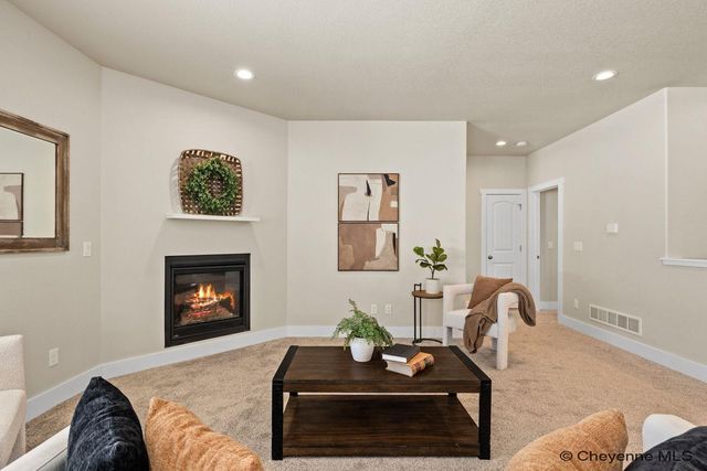 1336 JACK LN, Cheyenne, WY 82009