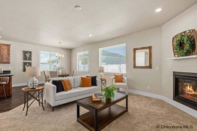 1336 JACK LN, Cheyenne, WY 82009