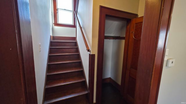 3017 S Clinton Street, Fort Wayne, IN 46806