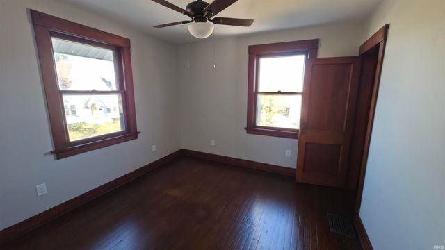 3017 S Clinton Street, Fort Wayne, IN 46806