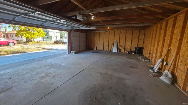 3017 S Clinton Street, Fort Wayne, IN 46806