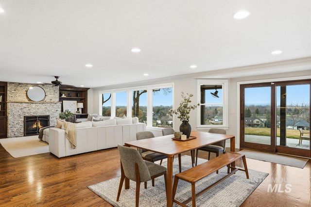 3050 S Whitepost Way, Eagle, ID 83616