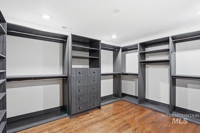 3050 S Whitepost Way, Eagle, ID 83616