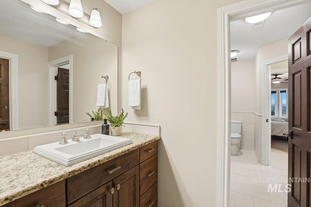 3050 S Whitepost Way, Eagle, ID 83616