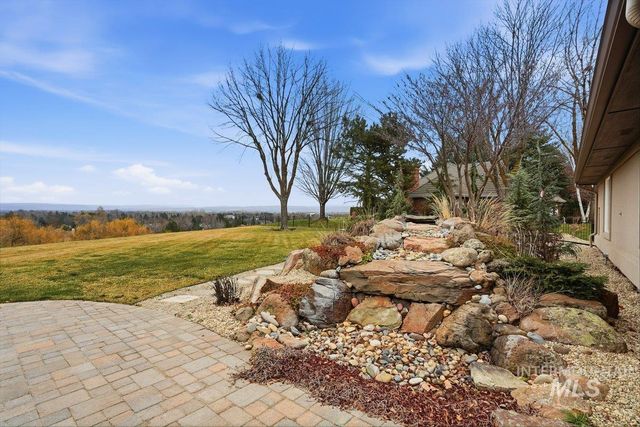 3050 S Whitepost Way, Eagle, ID 83616