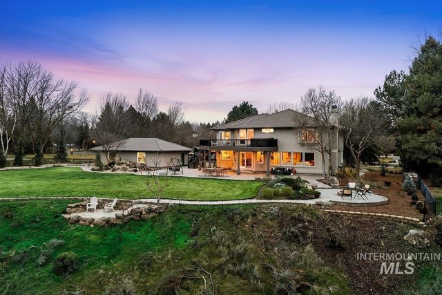 3050 S Whitepost Way, Eagle, ID 83616