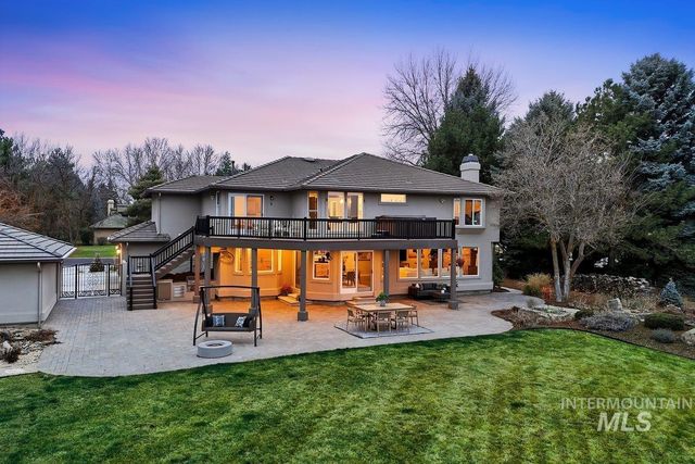 3050 S Whitepost Way, Eagle, ID 83616