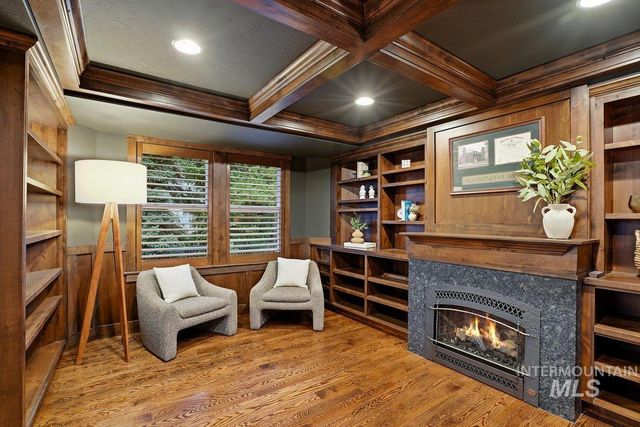 3050 S Whitepost Way, Eagle, ID 83616