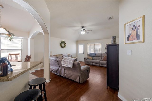 4006 Giverny Ct, Converse, TX 78109