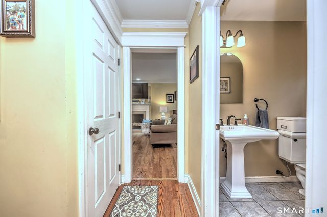 923 Garden Road, Orange, CT 06477