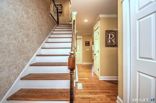 923 Garden Road, Orange, CT 06477