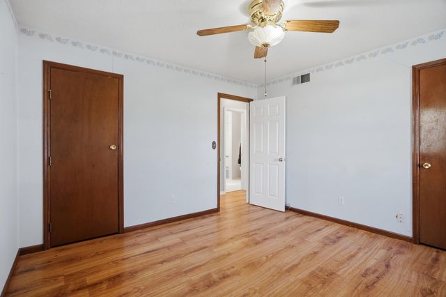 4313 STEVENDAVE DR, Columbia, MO 65202