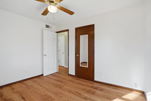 4313 STEVENDAVE DR, Columbia, MO 65202