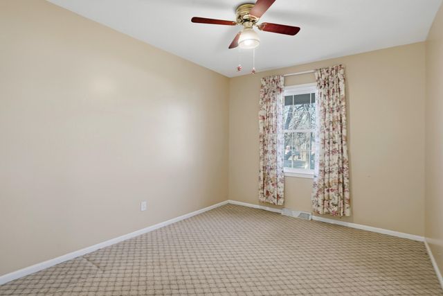 4313 STEVENDAVE DR, Columbia, MO 65202