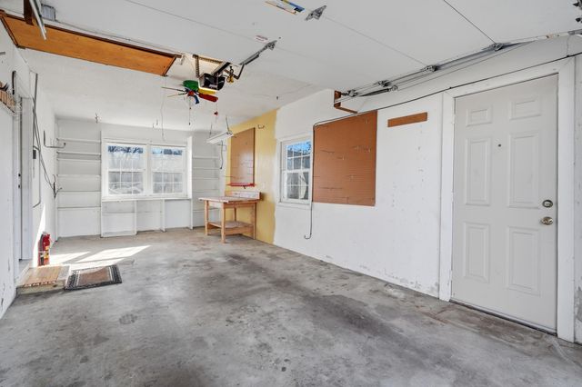 4313 STEVENDAVE DR, Columbia, MO 65202