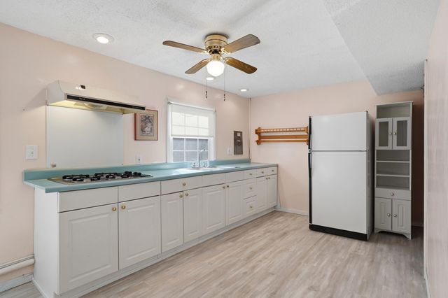 4313 STEVENDAVE DR, Columbia, MO 65202