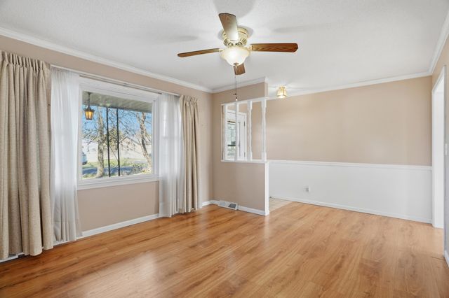 4313 STEVENDAVE DR, Columbia, MO 65202