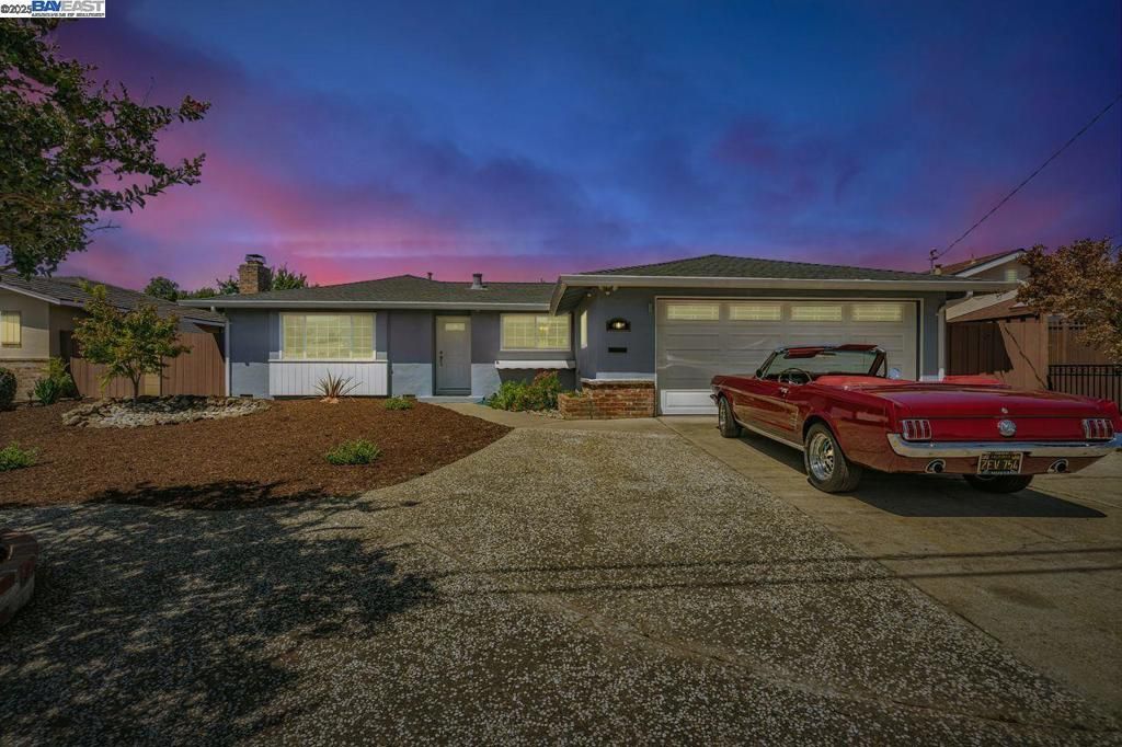 41819 Mahoney St, Fremont, CA 94538