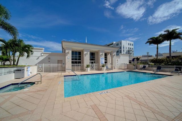 331 CLEVELAND STREET 1206, Clearwater, FL 33755