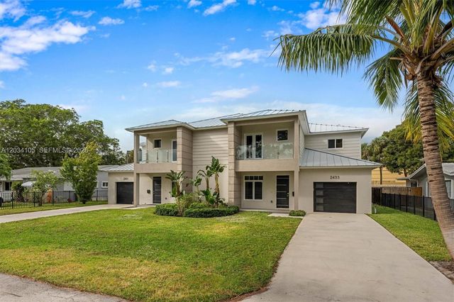 2431 NE 20th Ave, Lighthouse Point, FL 33064