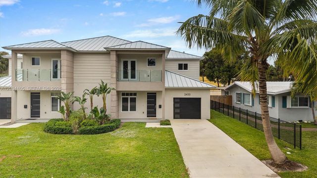 2431 NE 20th Ave, Lighthouse Point, FL 33064