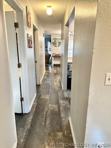 724 S Lake Avenue, Okmulgee, OK 74447