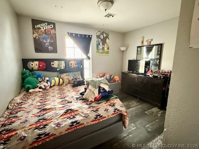 724 S Lake Avenue, Okmulgee, OK 74447