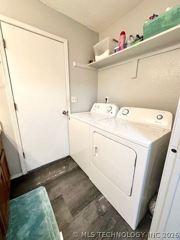 724 S Lake Avenue, Okmulgee, OK 74447