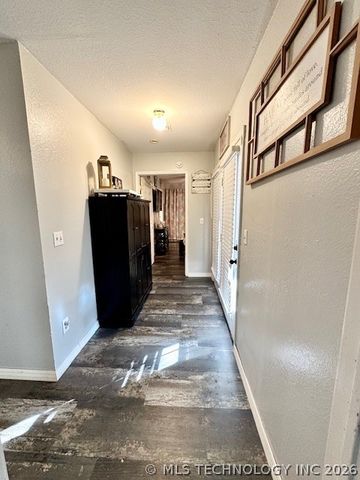 724 S Lake Avenue, Okmulgee, OK 74447