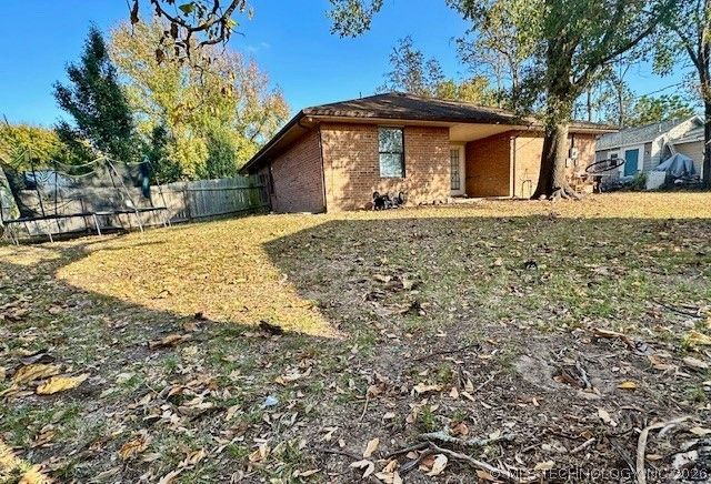 724 S Lake Avenue, Okmulgee, OK 74447