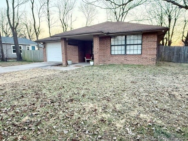 724 S Lake Avenue, Okmulgee, OK 74447