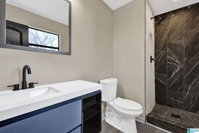 1860 OTIS ROAD, Birmingham, AL 35235