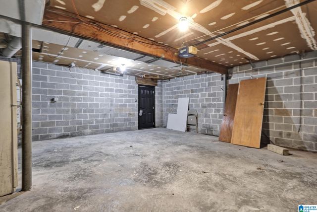 1860 OTIS ROAD, Birmingham, AL 35235