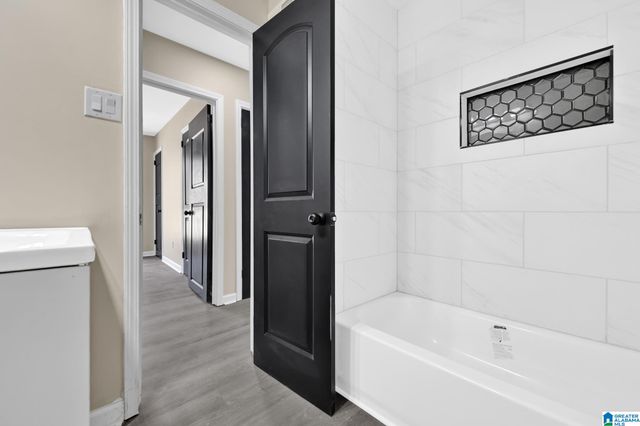 1860 OTIS ROAD, Birmingham, AL 35235