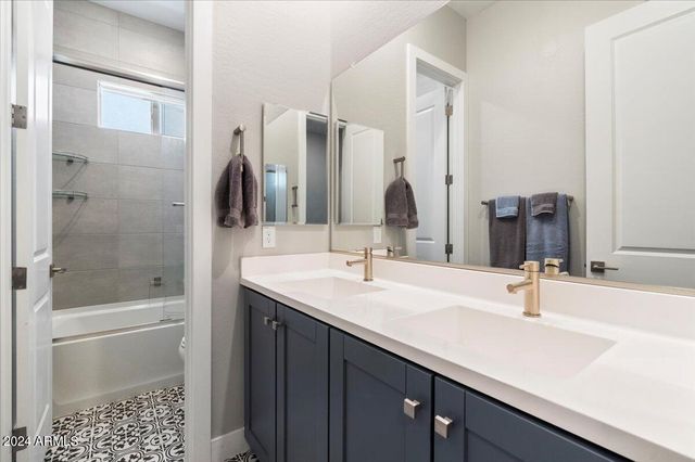 21127 W MINNEZONA Avenue, Buckeye, AZ 85396