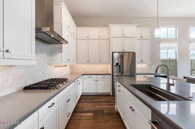 21127 W MINNEZONA Avenue, Buckeye, AZ 85396