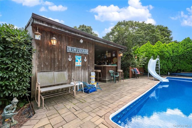 2473 New York Avenue, Melville, NY 11747