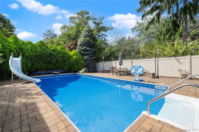 2473 New York Avenue, Melville, NY 11747