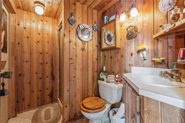 2473 New York Avenue, Melville, NY 11747