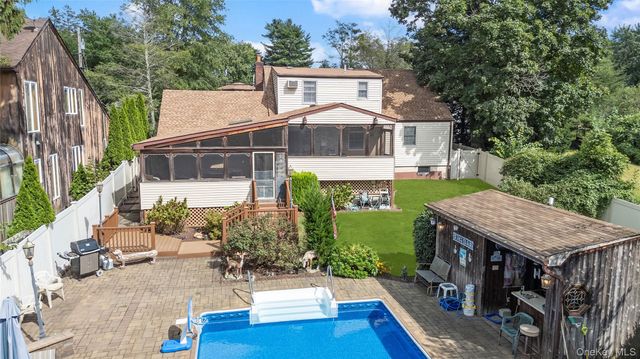 2473 New York Avenue, Melville, NY 11747