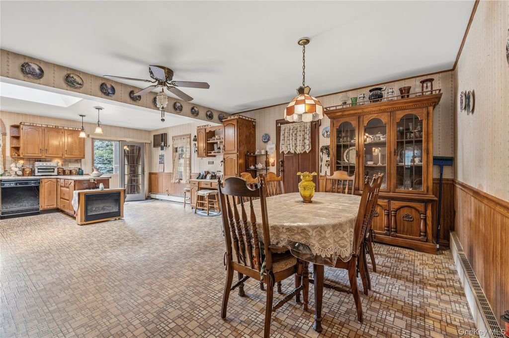 2473 New York Avenue, Melville, NY 11747 — photo 5
