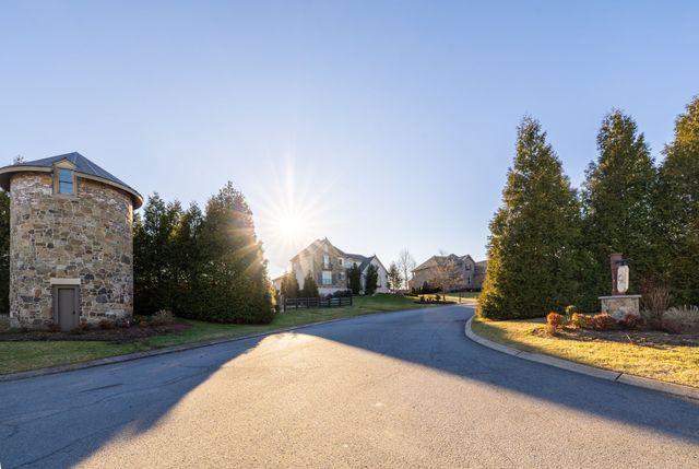 516 Emerson Hill Rd, Nolensville, TN 37135